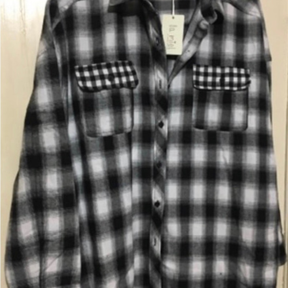 La Miel oversized flannel size large -New - Picture 4 of 9